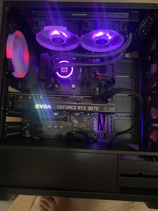 Pc gaming ryzen 5 5600x/Rtx3070evga/16gbram