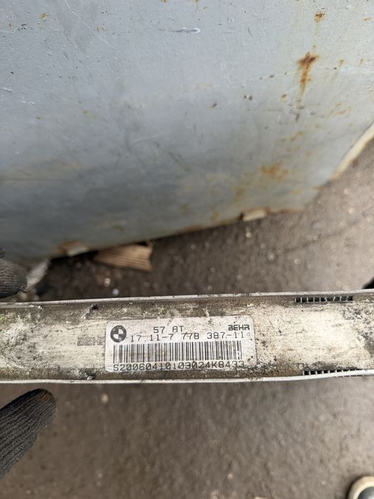 Радиатор bmw x5 e53 бмв х5е53.