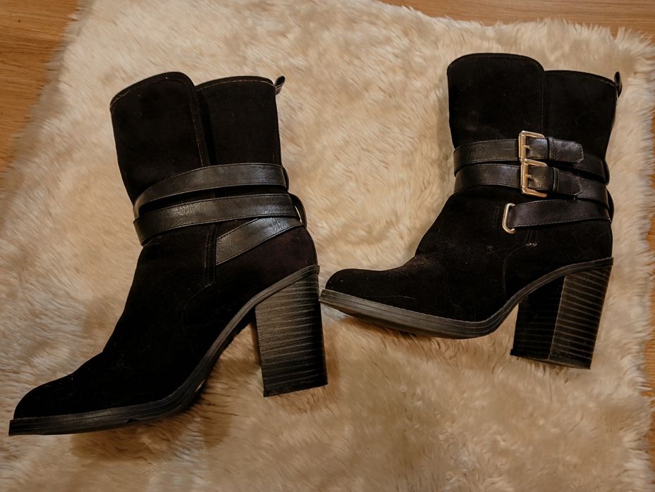 Kozaczki czarne New look 37/38