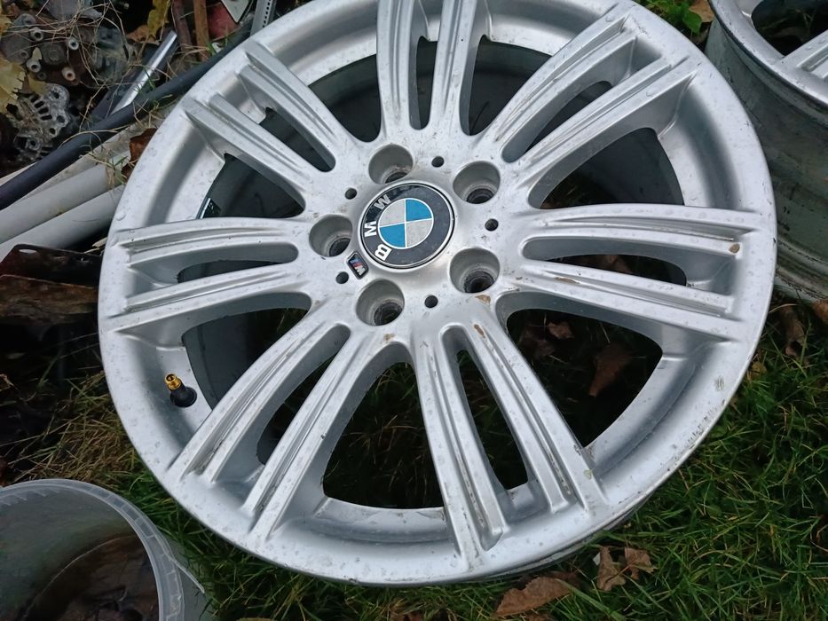 Alufelgi BMW Piękne stylingi M Pakietowe 17" 8j