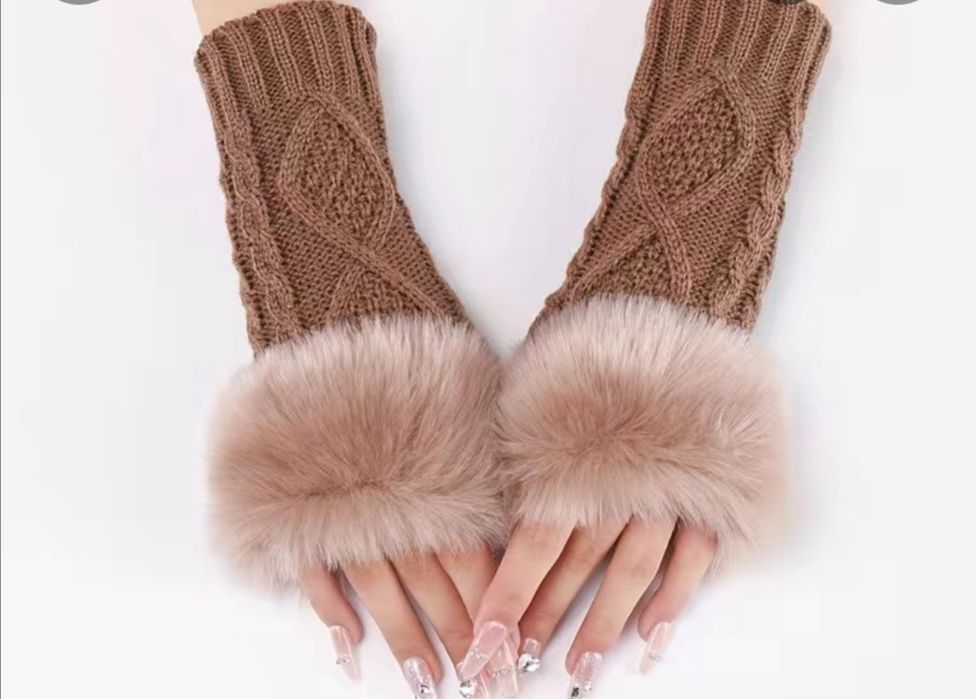 Brązowe rękawiczki bez palców