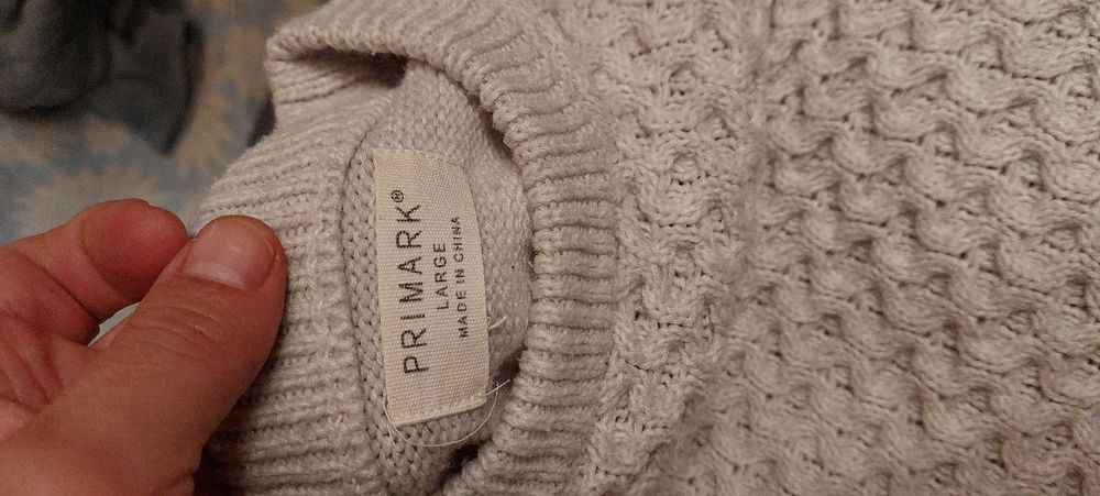 Roupa de homem NOVA, sem uso.