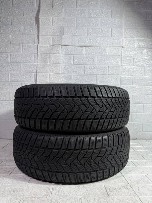 205/60/16 комплект зимових шин 2022 рік 7 мм залишку Dunlop