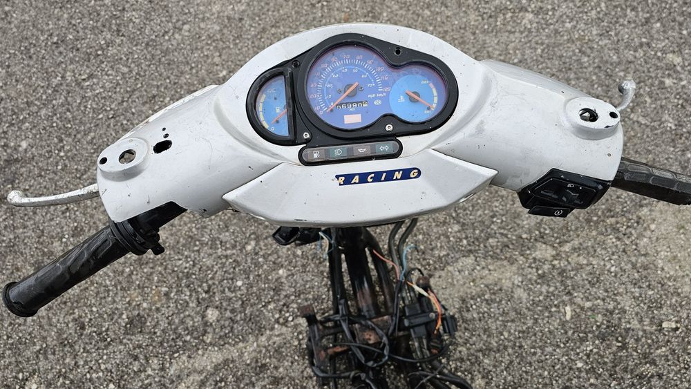 Aprilia Sr 50, рама  здт, пдт. Кузов сиденье