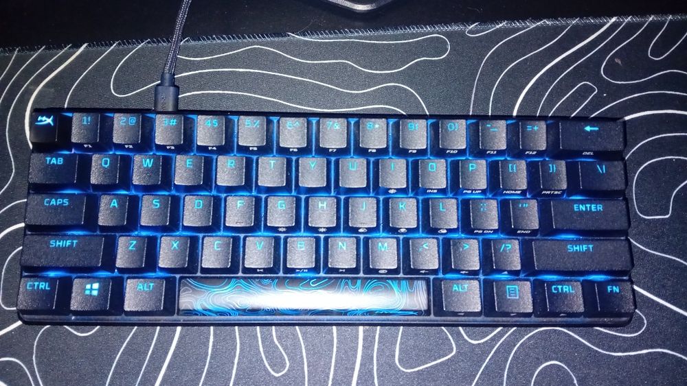 Teclado mecânico- hyperx alloy origins 60