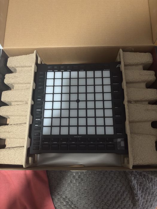 Akai apc64 profissional