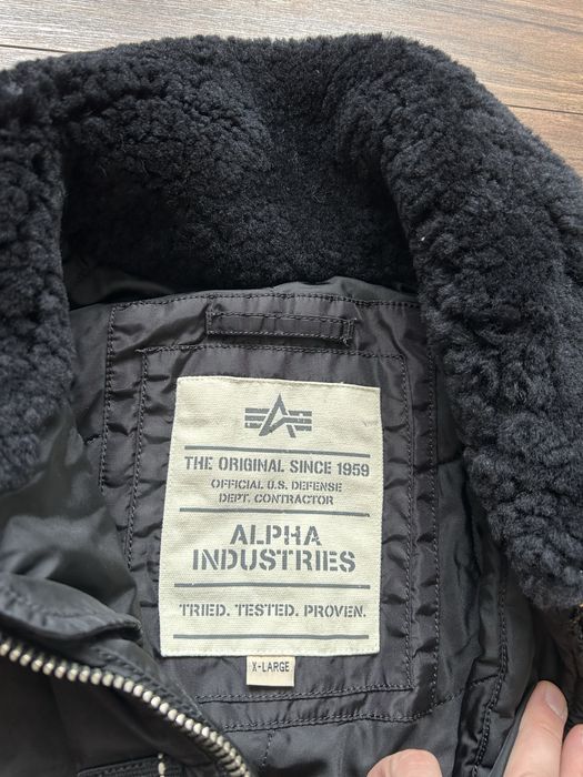 Чоловіча куртка бомбер Alpha industries