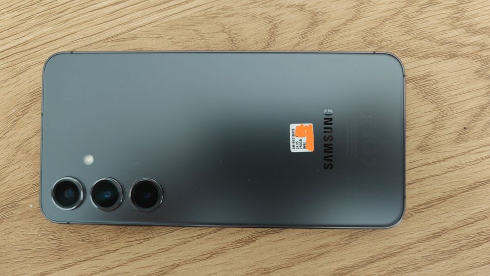 Samsung Galaxy S24 5G 8/256 GB czarny OKAZJA