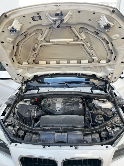 Продам BMW X1  2.0 Dizel