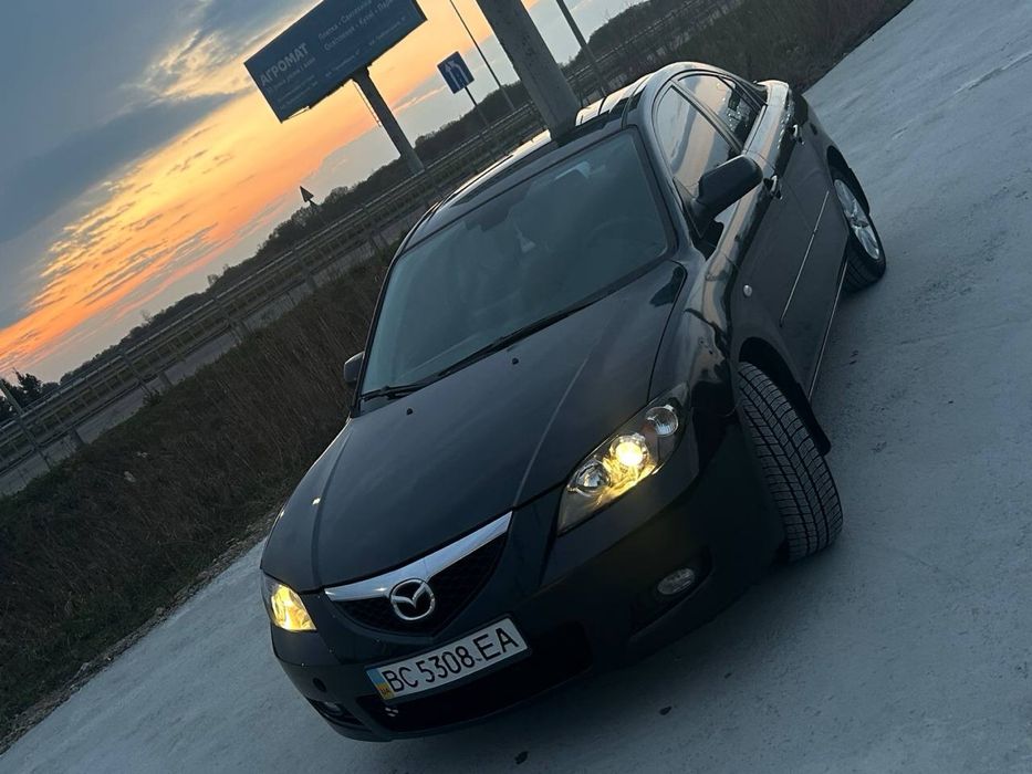 Mazda 3 2007рік 1.6 бензин
