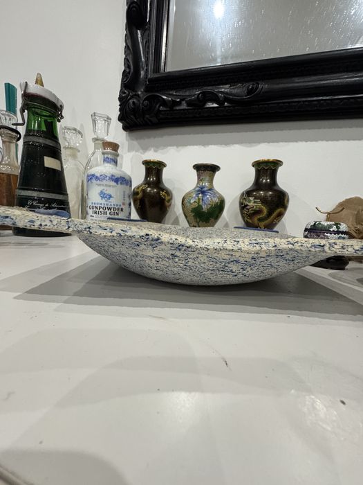 Taça e Vaso em ceramica artistica assinado Victor & Helena