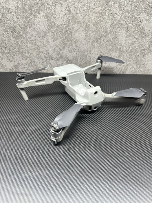 Квадрокоптер dji air 2 combo набір