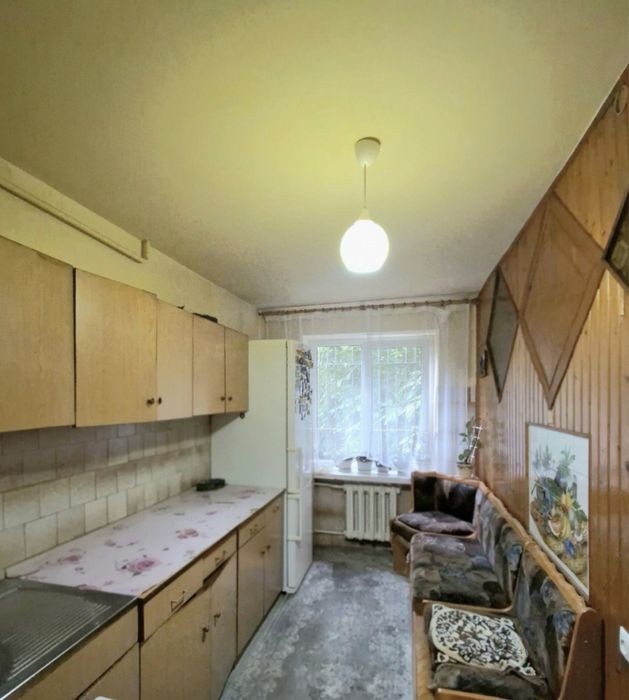 Продаж 4 кім кв Сихів рн Санта Барбара