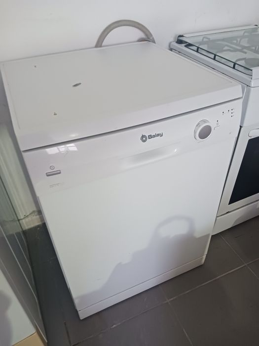 Máquina de lavar loiça balay clAsseA + em ótimo estado