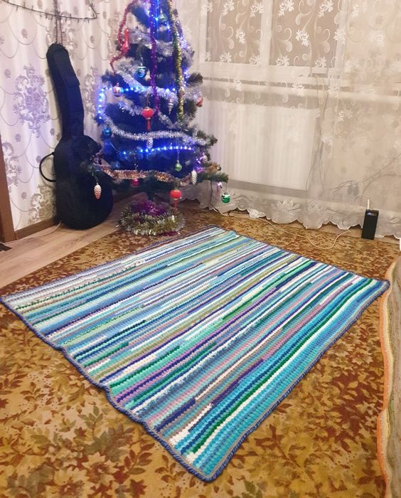 Коврик плед детский вязаный