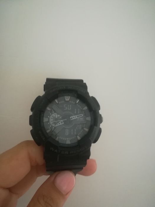 Продам годинник чоловічий