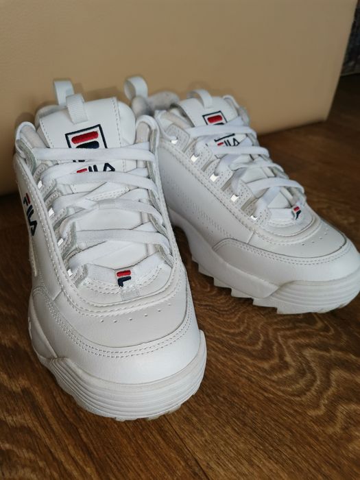 Продам Фірмові кросівки Fila - Оригінал.