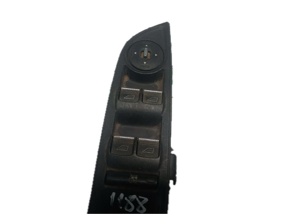 Comando / botão / interruptor vidros frente esquerdo FORD Focus III433731263603691521