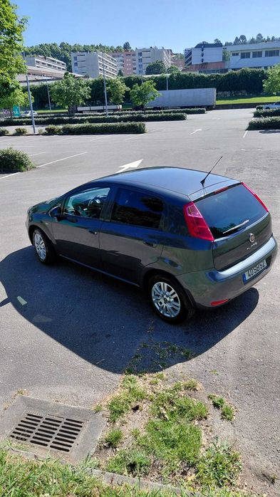 Fiat Punto Young 1.2 GPS+Vidros Esc