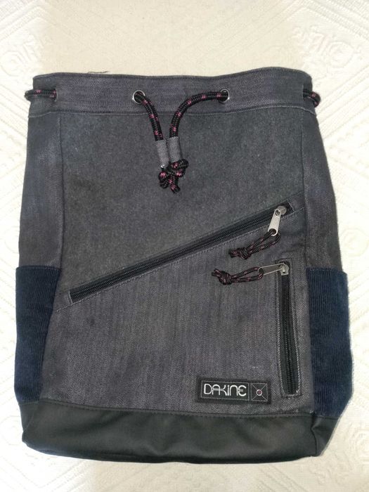 Mochila de feminina de  marca Dakine