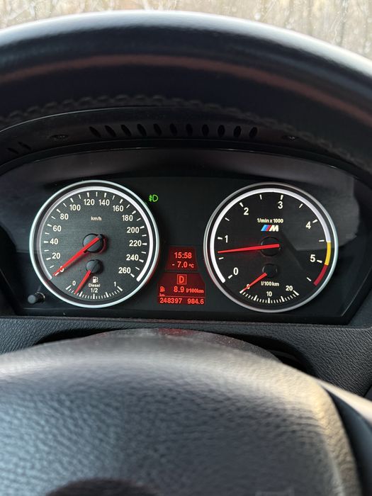 Продам  BMW x5 е70 35d