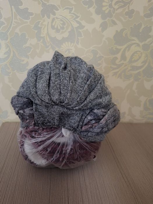 Жіночий комплект шапка і снуд