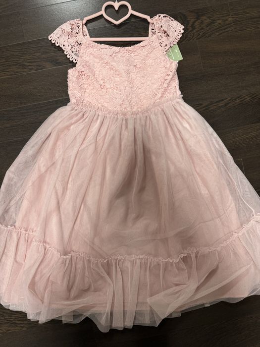Новое нарядное платье H&M на 8-9 лет