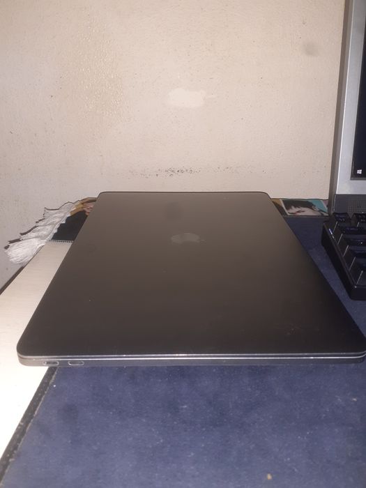 Macbook pro precisa instalar mac