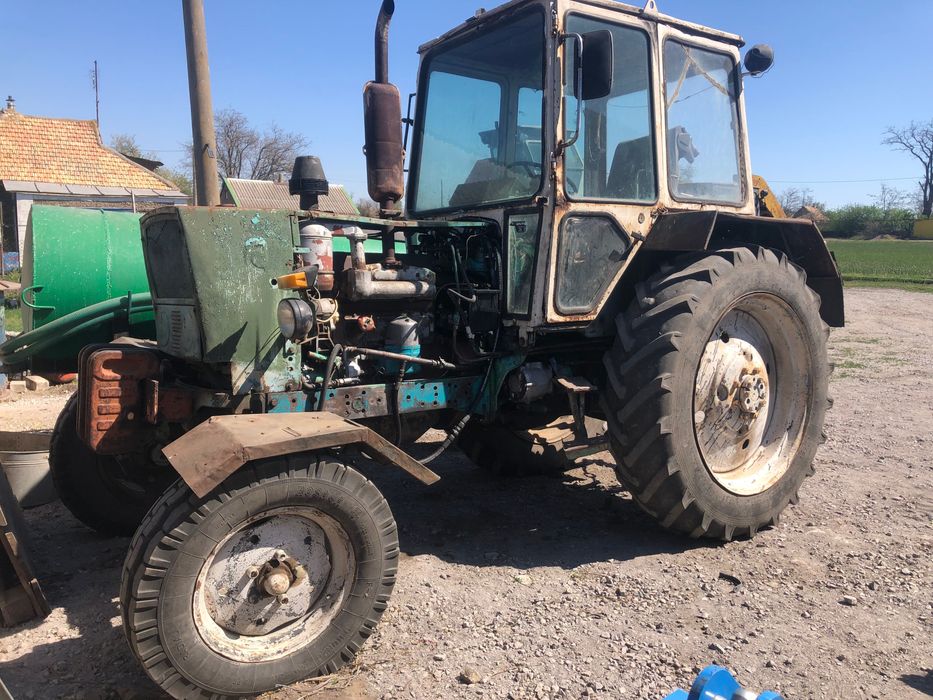 Продам трактор юмз - 6 в рабочем состоянии