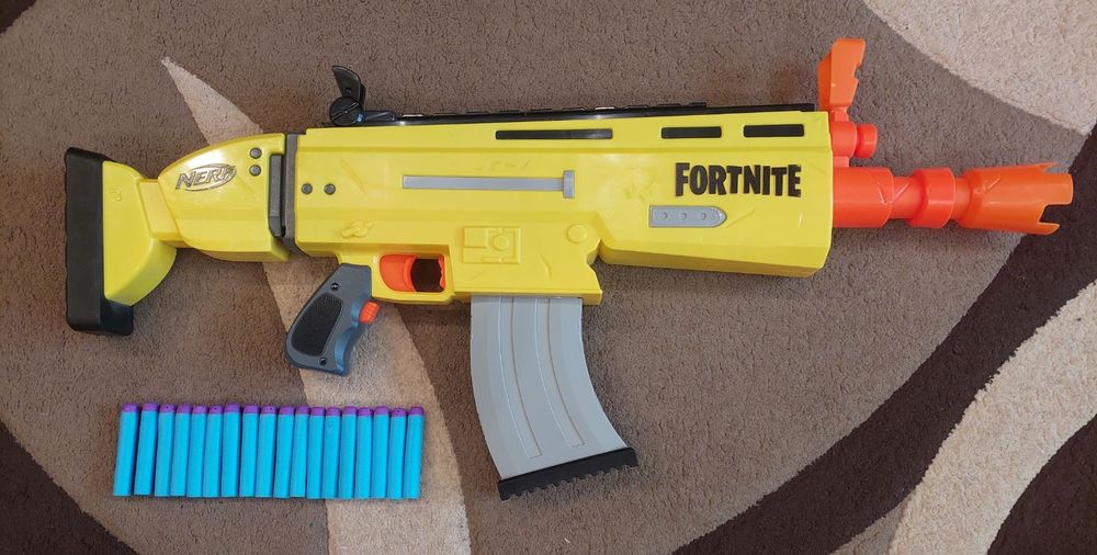 Бластер Nerf fortnite AR-L