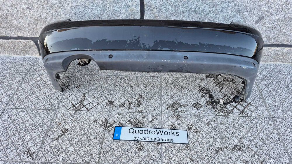 Para-Choques Traseiro Audi A4 B5 8D Avant Facelift Com Lip e Sensores Originais