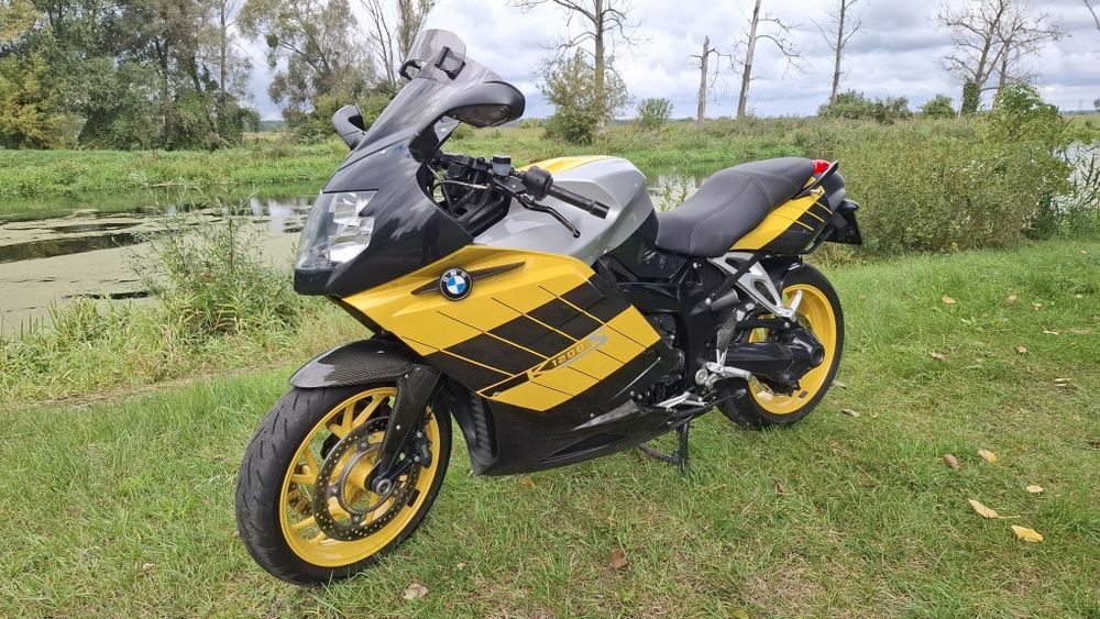 BMW K1200S poprzednik K1300S