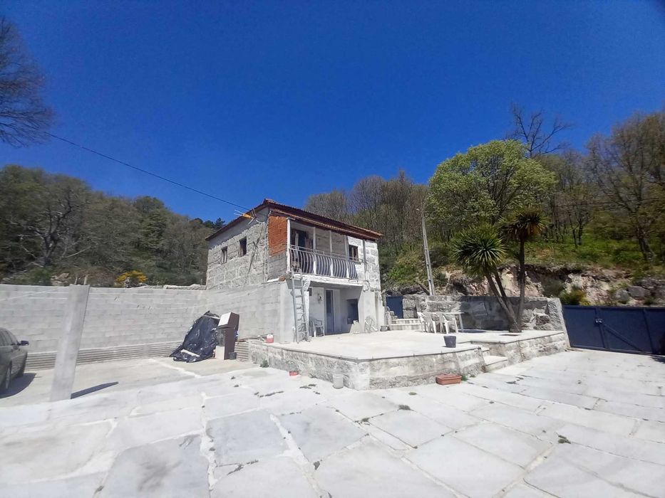 Casa e quinta para venda