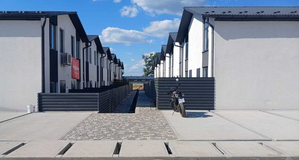 Без% ТАУНХАУС 48м2 з двориком від забуд-ка 20хв метро. Розт-ння