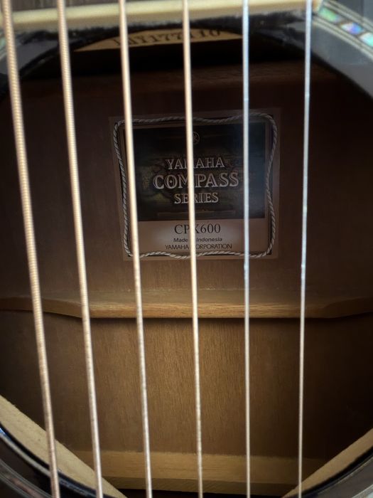 Yamaha cpx 600 , идеал Електроакустическая гитара ,