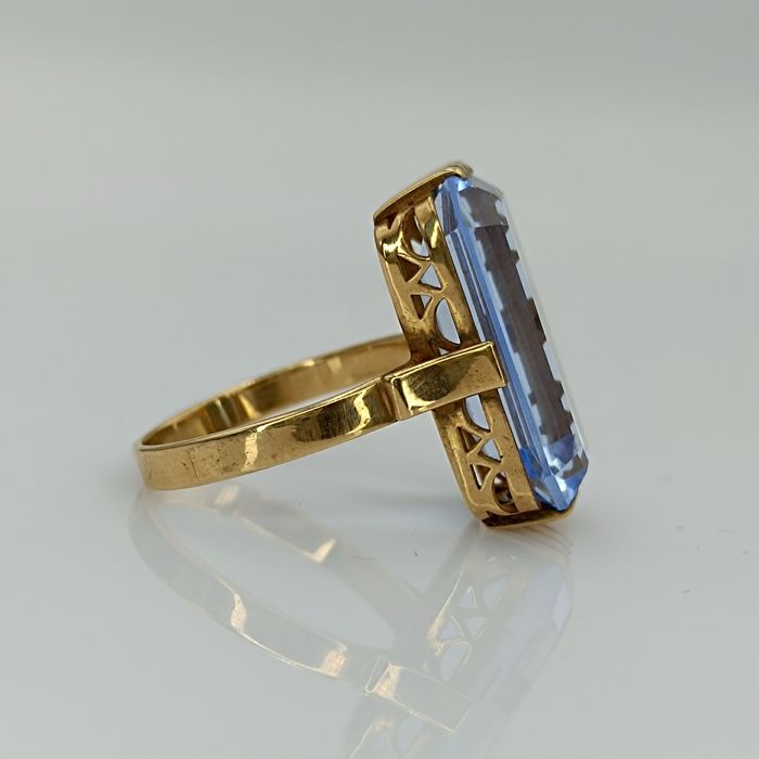 Советское серебряное кольцо 875 пробы (СЮ6) с перунитом