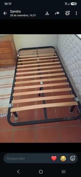 Base de cama e colchão