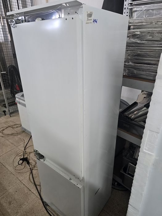 Frigorífico combinado AEG