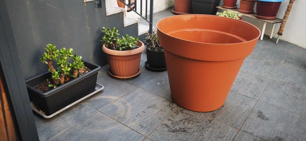 Vaso de plástico grande 80 cm de diametro