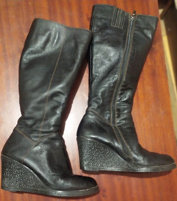 Сапоги зимние на танкетке 39