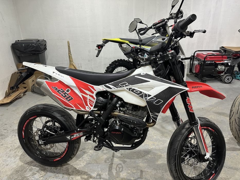 Продам новый мотоцикл KOVI JN250