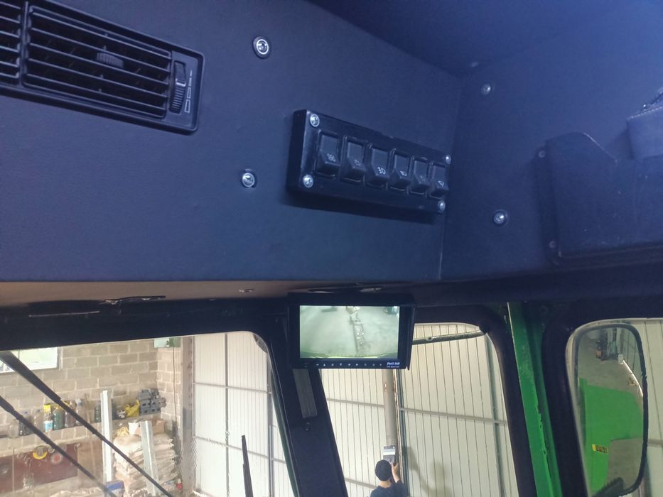 Продам комбайн John Deere 1052