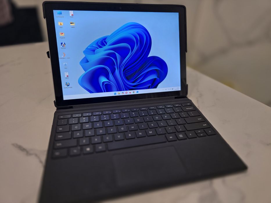 Microsoft surface pro 7