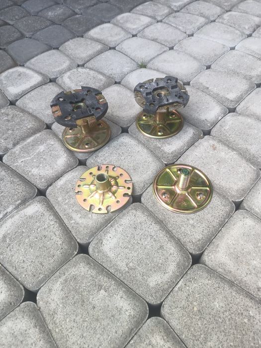 Podłoga techniczna podniesiona Mero 60x60 stopki