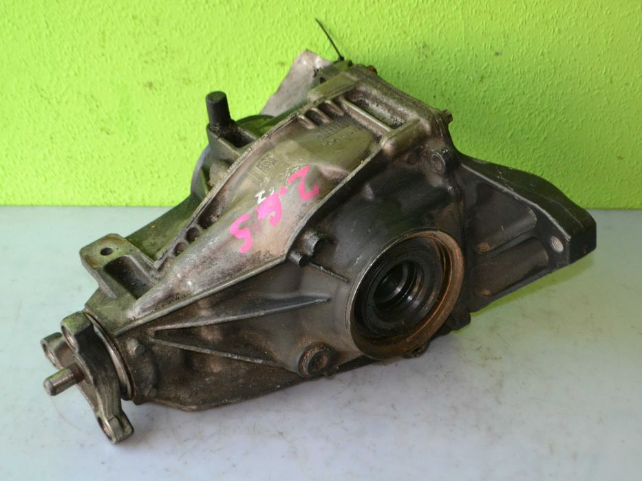 Dyferencjał Dyfer Tył MERCEDES C KLASA W205 1.6 CDI / 2.65 / 68545 km