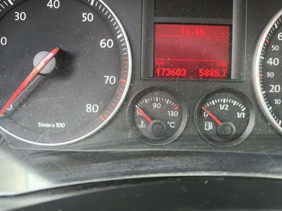 volkswagen Golf 5