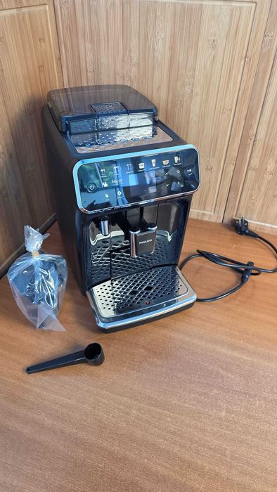 Philips 5400 Series EP5441/50 - Ekspres do kawy