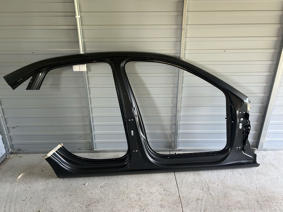 Poszycie prawe audi a4 b9 lift sedan