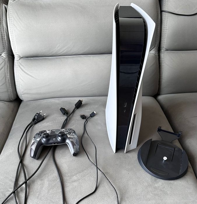 PlayStation 5 + pad moro