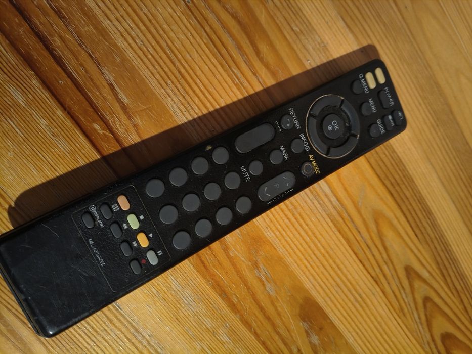TV 42 LG cale Telewizor bez DVB-T.